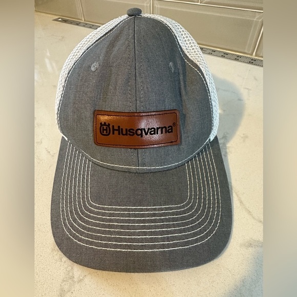 Genuine OEM Husqvarna X-plorer Leisure Wear Upptack Gray White Hat - Picture 1 of 6